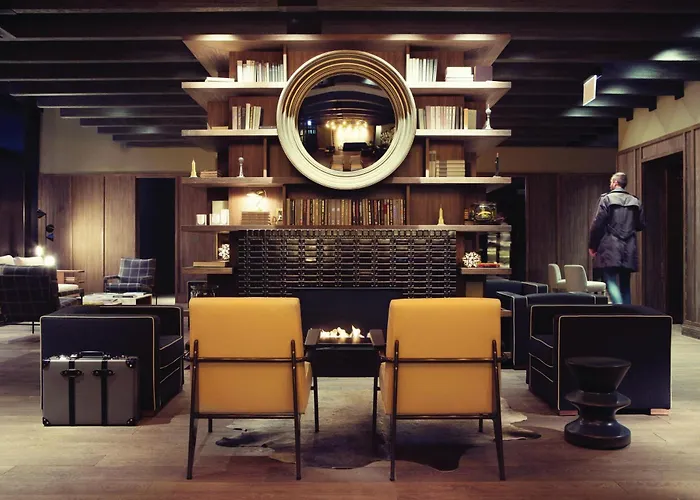 Thompson Chicago, By Hyatt 4* Chicago