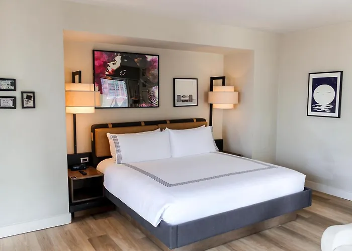 Thompson Chicago, By Hyatt Hotel 4*