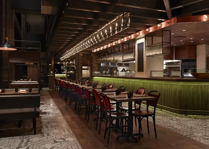 Thompson Chicago, By Hyatt